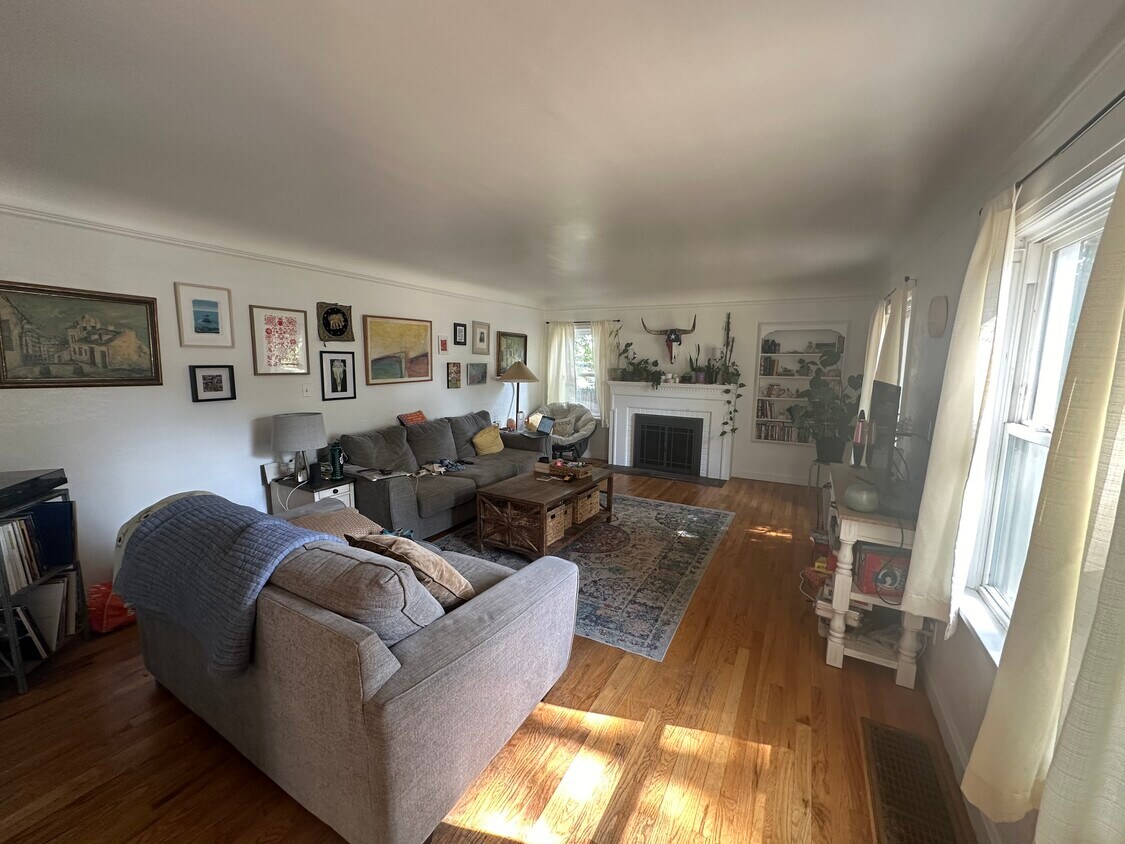 Foto principal - 1392 Reed St