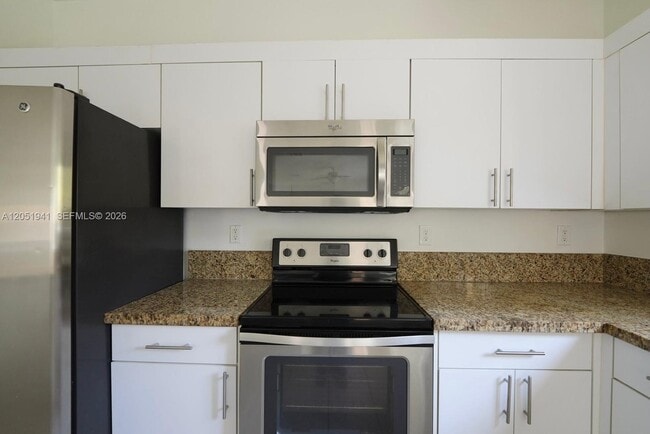 Foto del edificio - 8836 SW 221st Terrace