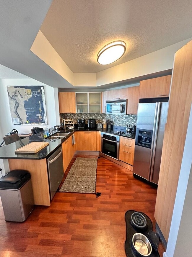 Photo - 480 NE 30th St (Miami, FL) Apartments