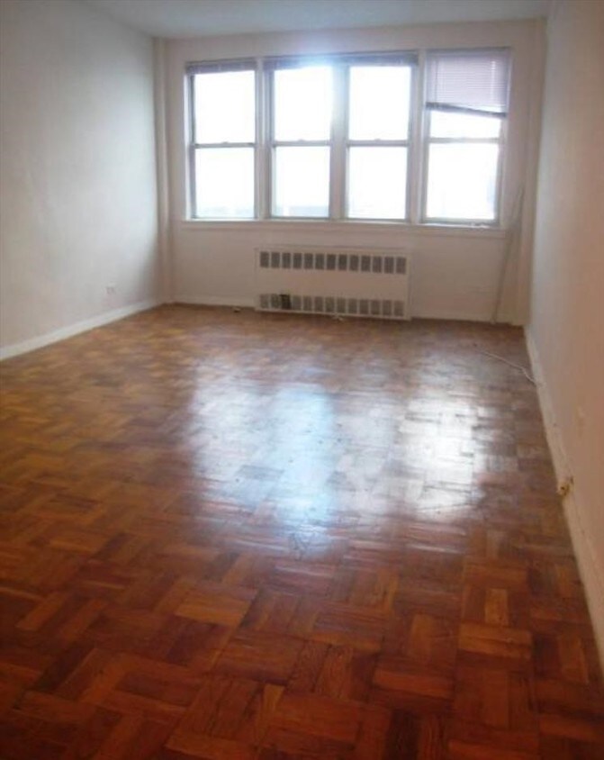 Foto principal - 161 E 56th St