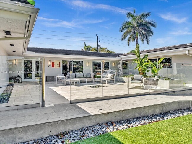 Foto del edificio - 840 S Southlake Dr