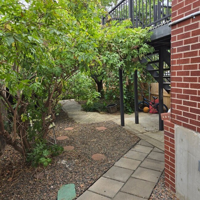 Foto del edificio - 13390 W 8th Ave