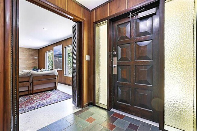 Foto del edificio - 400 NW 6th Ave