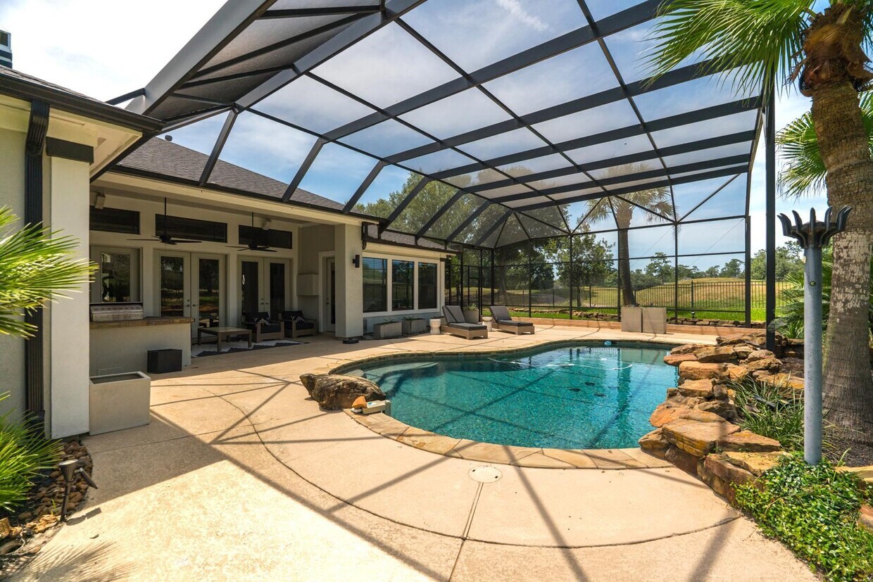 Foto principal - 6502 Sussex Ct