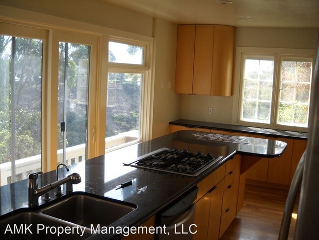 Building Photo - 3 br, 3 bath House - 4525 Rhode Island Street
