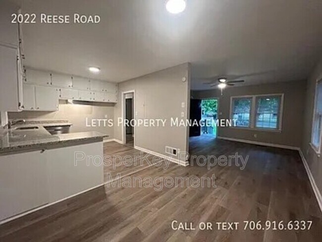 Foto del edificio - 2022 Reese Rd