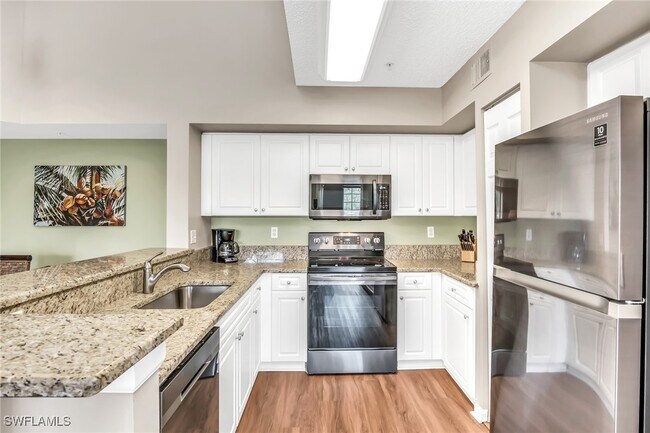 Foto del edificio - 1250 Wildwood Lakes Blvd