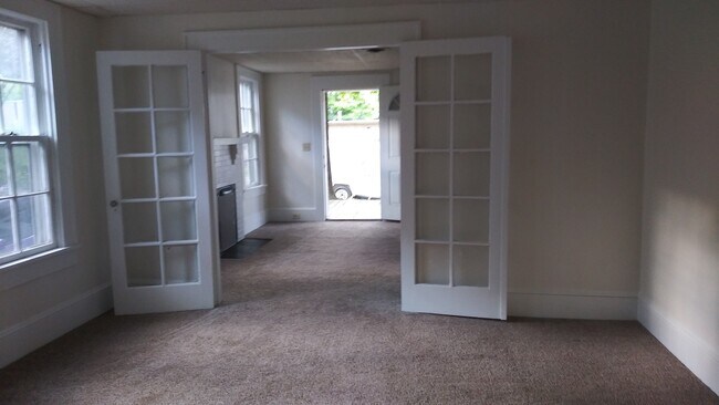 Dinning room - 203 W 3rd Ave