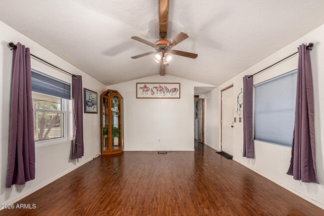 Foto del edificio - 8103 E Southern Ave