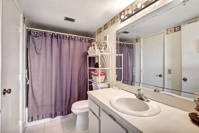 Foto del edificio - 6866 Huntington Ln