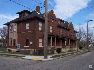 Building Photo - Lincoln Street Apartments