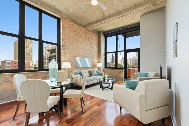 Foto del edificio - 320 E 21st St