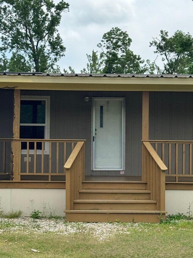 Foto del edificio - 4773 Lord Rd