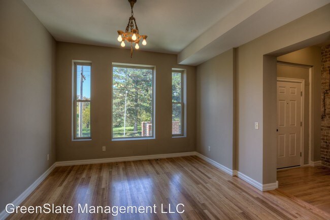 Foto del edificio - 1719 Park Ave