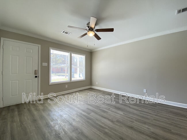 Building Photo - 4716 Manchester Dr