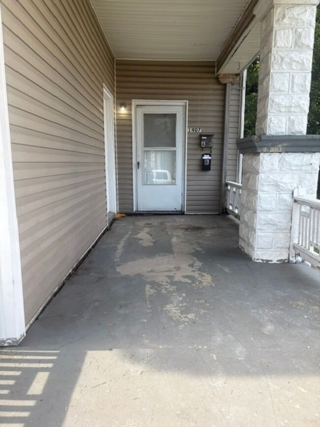Building Photo - 1407 Fountain Ave