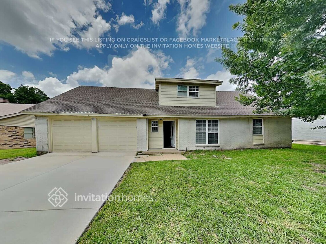 Foto principal - 1003 Rosewood Ln