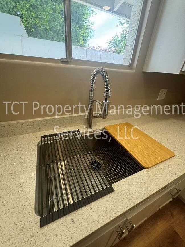 Photo - Fully Remodeled Duplex Near Downtown Chandler House