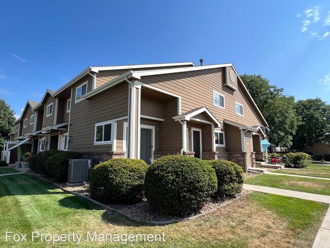 Building Photo - 3 br, 3 bath House - 1601 Great Western Dr...