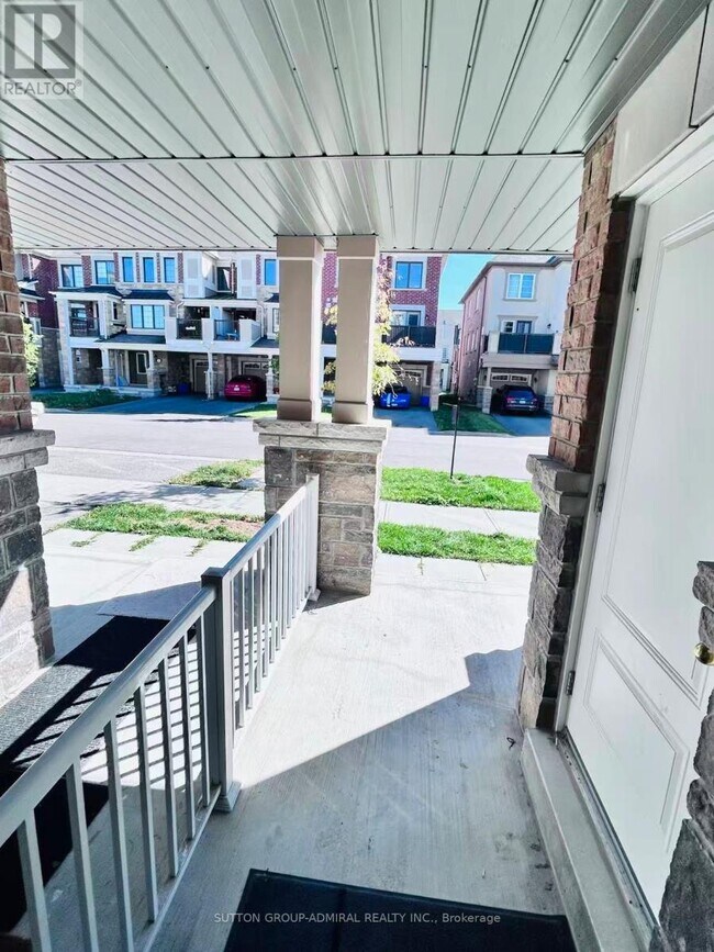 Photo du bâtiment - 14 McGrath Ave.