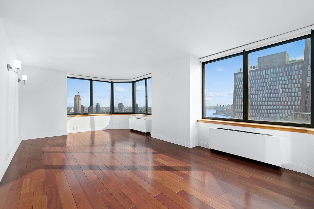 Foto principal - 415 E 37th St