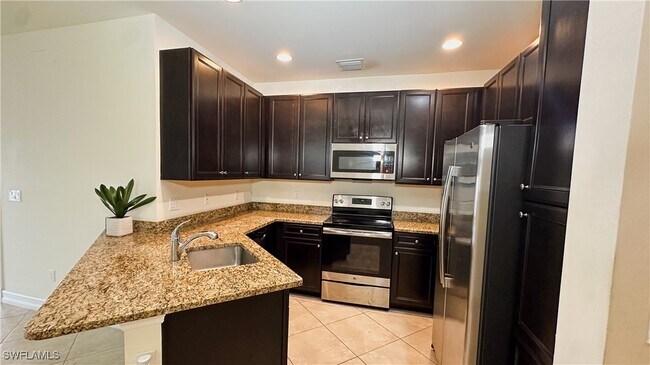 Foto del edificio - 15821 Portofino Springs Blvd