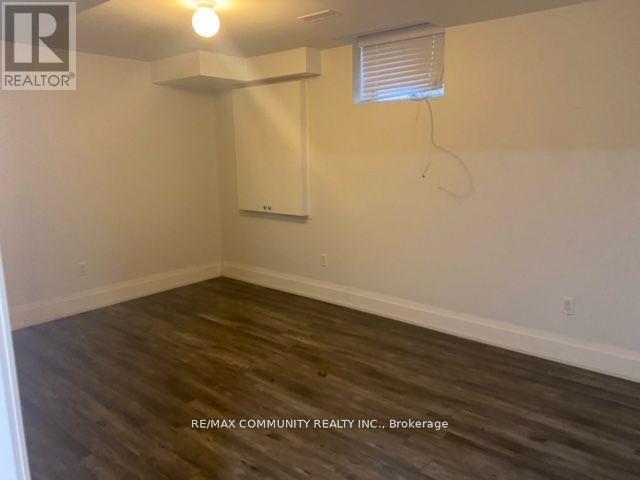Building Photo - 1692 Shade Master Drive