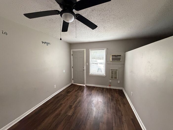 Foto del edificio - 1 Bedroom Apartment in Newberry