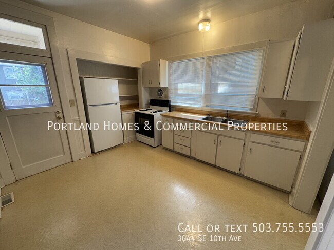 Foto del edificio - 3044 SE 10th Ave