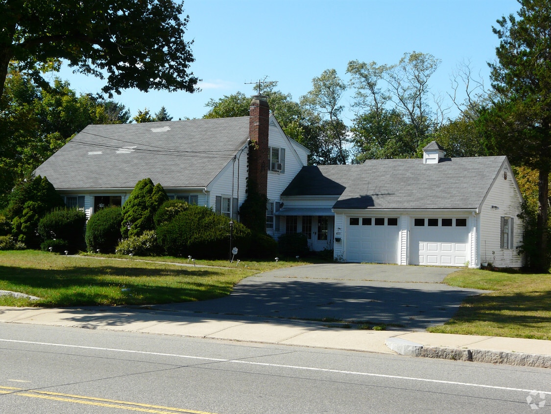 411 S Main St, Randolph, MA 02368 Apartments in Randolph, MA