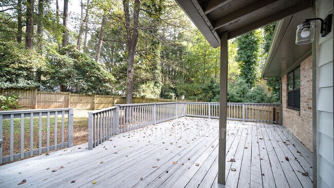 Building Photo - 2820 Meadowlark Trail NW