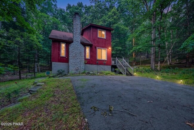 Building Photo - 214 Manchester Dr