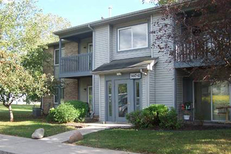 Primary Photo - Canterbury House Apartments - Logansport