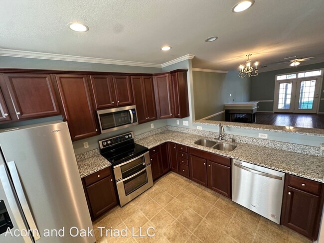 Building Photo - 3 br, 2.5 bath House - 3908 Siena Ter