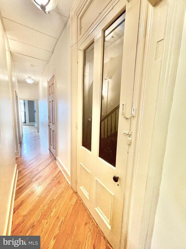 53 S Main St Unit 2, Chambersburg, PA 17201 Room for Rent in