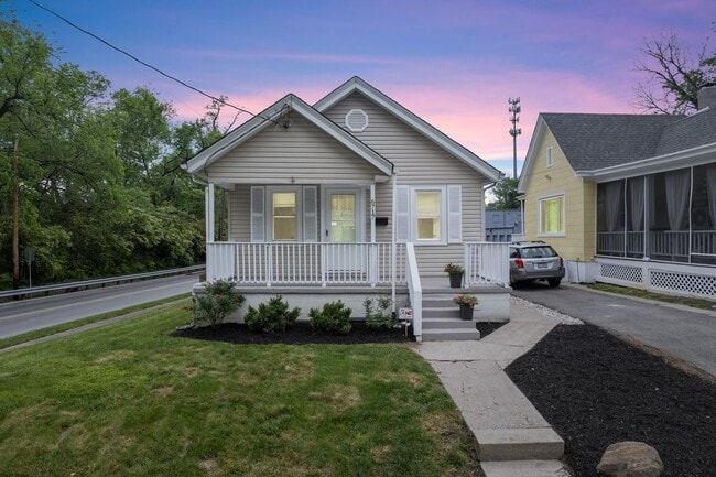 Building Photo - 6717 E Ledge St