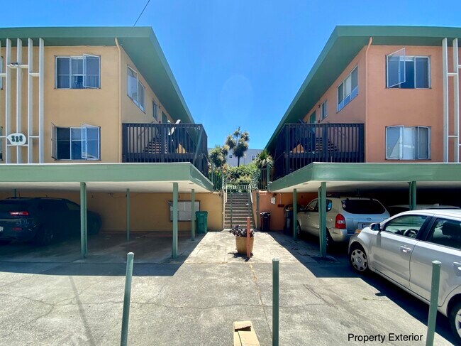 Foto del edificio - 328 Hanover Ave