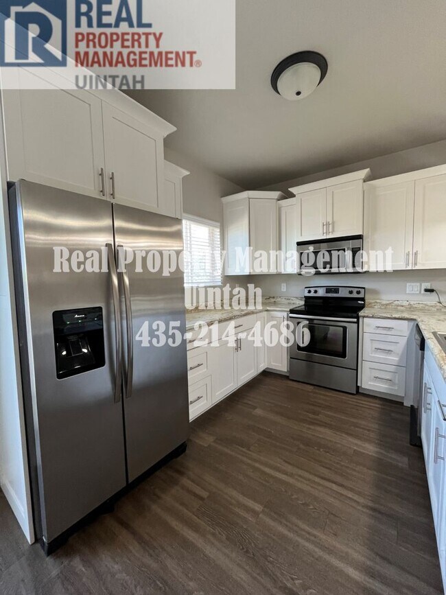 Foto del edificio - 420 E Red Fox Ln