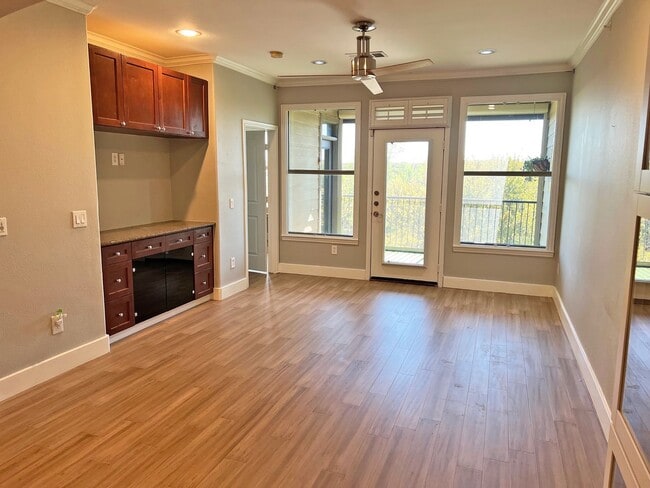 Building Photo - Great 2 Bdrm 2 Bath Condo in Lake Dallas Tx