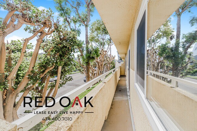 Foto del edificio - 2724 Abbot Kinney Blvd