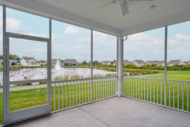 Building Photo - 36081 Windsor Park Dr