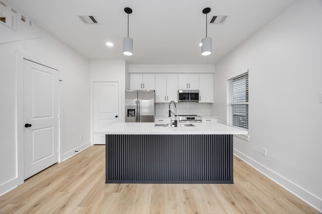 Photo - 3327 Cornell St Townhome