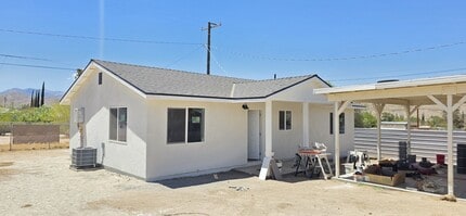 Building Photo - 7616 Barberry Ave