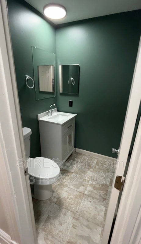 Building Photo - 2012 Oregon Ave