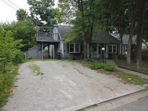 Building Photo - 604 Florence Ave