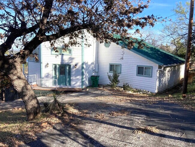 Foto del edificio - 215 Mountain Top