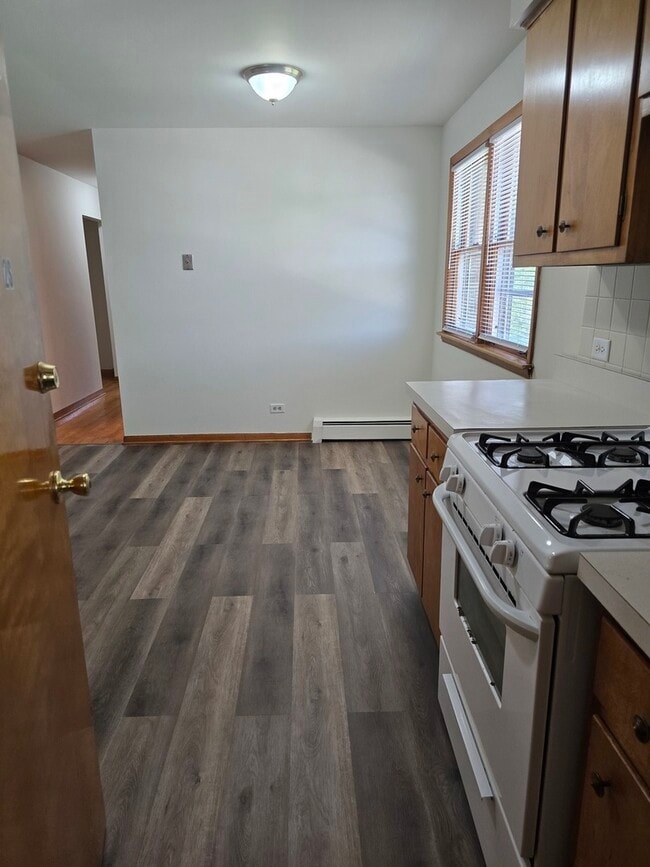 Building Photo - 517 Bethel Dr