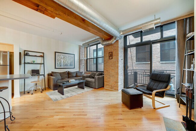 Foto del edificio - 520 W Huron St