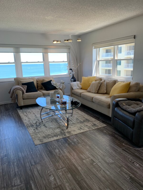 Foto del edificio - 1230 Gulf Blvd