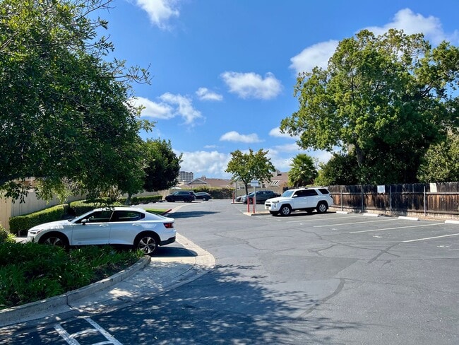 Building Photo - Remodeled 3 Bed/ 2 Bath Clairemont Mesa
